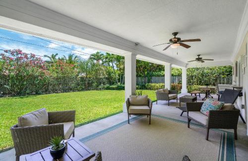 Singer Island House | Beachside Retreat with Chef's Kitchen and Private Lanai