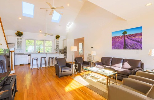 Folly Beach House | Ocean View Retreat: Steps to Beach, Pet Friendly & Relaxing