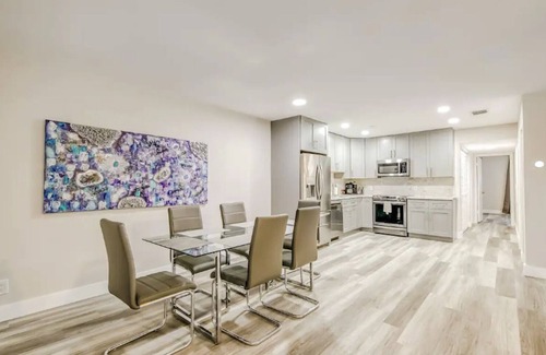 Florida North Atlantic Coast Condo | Beachfront Escape with Hot Tub & Pet-Friendly Perks