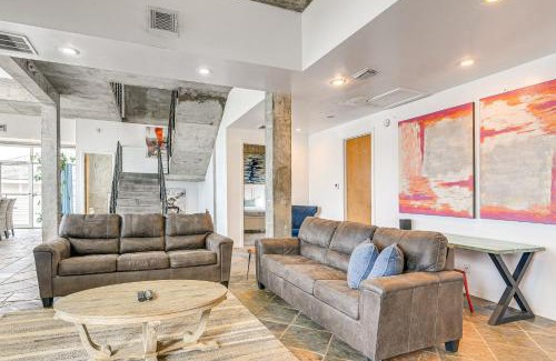 Bermuda Beach House | Oceanfront Retreat - Just 7.4 Miles from Moody Gardens!