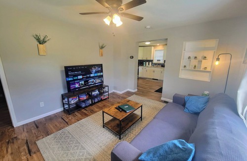 Ottawa House | Pet-Friendly Retreat Steps from Downtown & Starved Rock!