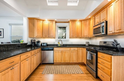 Newburyport House | Prime Location Near Downtown | Rooftop Deck & Flexible Stays