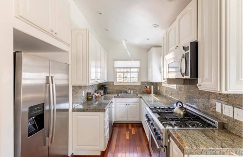 Village of La Jolla Condo | Steps to La Jolla Cove with Oceanfront Views & Spa Amenities