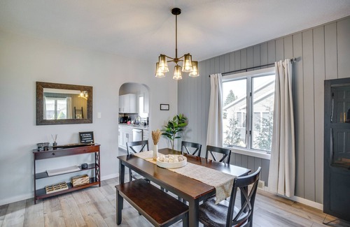 Manitowoc House | Perfect Manitowoc Retreat: Steps from Lake Michigan!