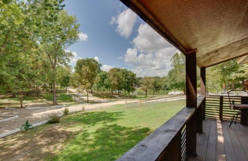 Lake Lafayette House | Steps to Lake Peaceful Cabin Escape in Odessa