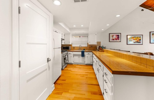Oxnard Shores House | Steps To Sand Ocean Views, RoofDeck, Great Reviews