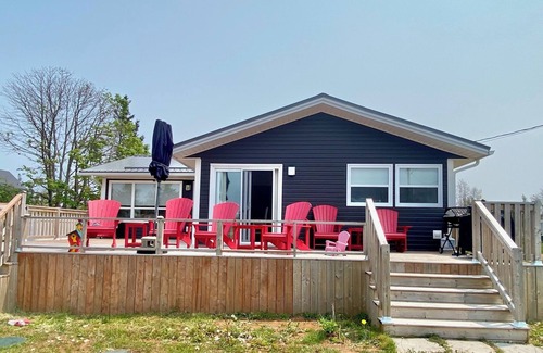 Stanhope House | Steps to Stanhope Beach & Golf Course!