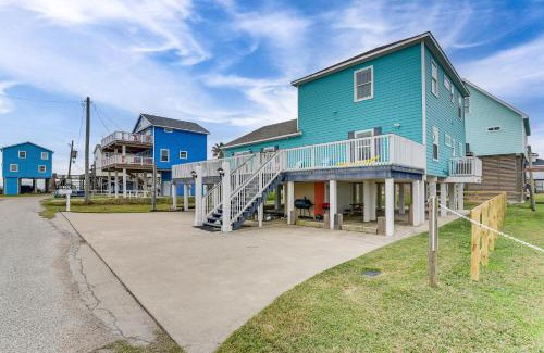 Surfside Beach House | Group Getaway: Gulf Retreat Near Surfside Beach