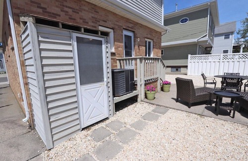 Lavallette House | Steps to the Beach with Oceanfront Views & Breakfast Included!