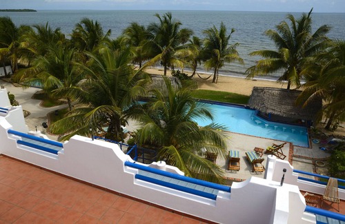 Sittee River Villa | Ocean-View Villa - 3 BR Haven with Pool & Mountain Vistas