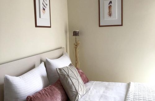 Kozani Apartment | Exceptional Stergios Apartments: Family-Friendly Getaway