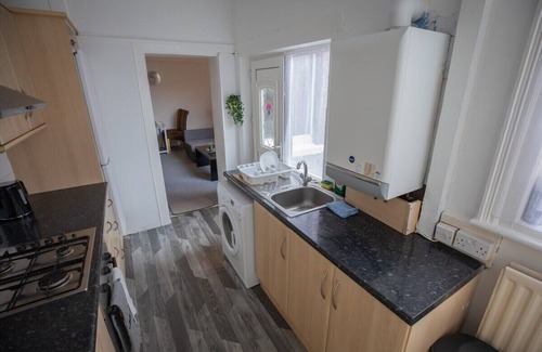 Wallsend Apartment | Central Sterling Apartment: Guest Rated 10/10 with Amenities