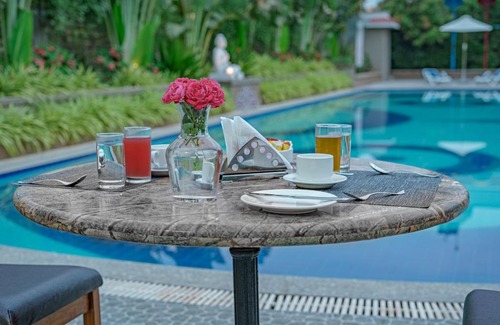 Talala Resort | Enjoy Oceanfront Relaxation at Sterling Gir Hotel