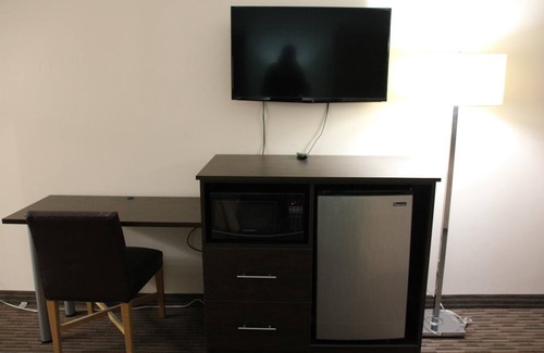 Niagara Falls Hotel | Eco-Friendly Sterling Inn: Convenient Stay Near Niagara Falls
