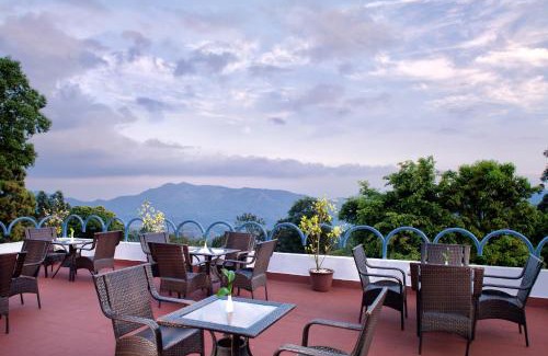 Udumbanchola Resort | Relaxing Retreat at Sterling Munnar with Pool & Spa