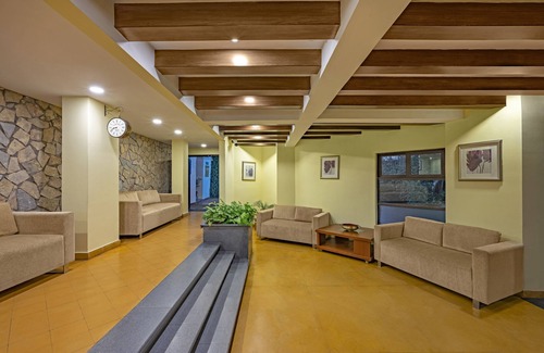 Yercaud Hotel | Discover Sterling Yercaud: 4-Star Retreat with Family Amenities