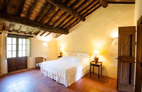 Citta di Castello Villa | Discover Sterlinghe: 17th Century Villa with Pool & Privacy