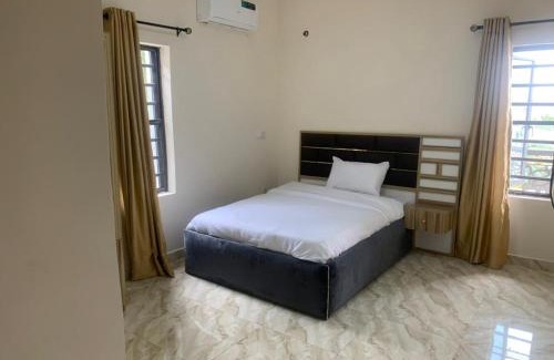 Ikotun Apartment | Family-Friendly Stevekins Homes: Perfect for Your Getaway