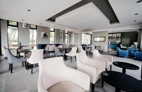 Steventon Hotel | Discover Steventon House Hotel: Family-Friendly & Breakfast Included