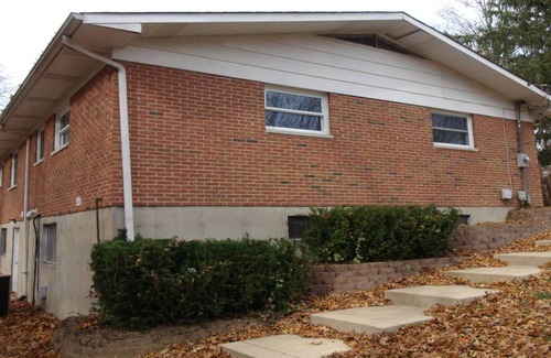 Arnold Apartment | Stewart Acres: City Proximity with Country Warmth & Amenities