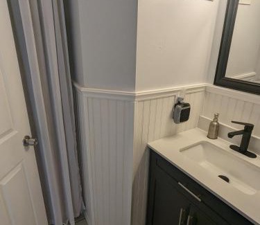 Arnold Apartment | Exceptional Stewart Acres: Family-Friendly Stay, 9.5/10 Rated