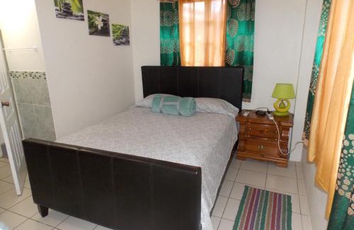 Trincity Apartment | Stewart Apt: Ideal for Families with Office & WiFi Access