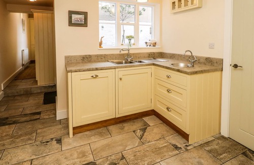 Whitby Cottage | Stewart House