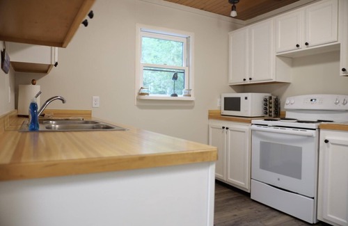 Drummond Island House | Experience Sticks & Stones with Bunkhouse on Drummond Island