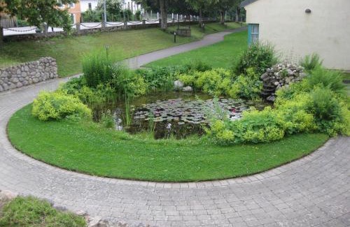 Hoor Hotel | Pet-Friendly Stiftsgården Åkersberg: 4-Star Comfort Awaits