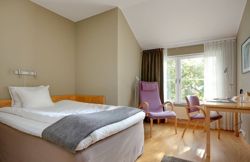 Hoor Hotel | Relax at Stiftsgården Åkersberg with Spa & Family Amenities