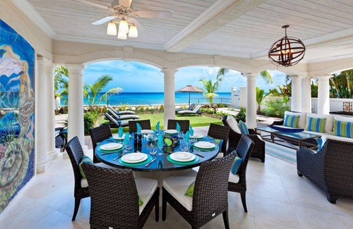 Reeds Bay Villa | Oceanfront Still Fathoms 5 Bedroom Villa with Breakfast