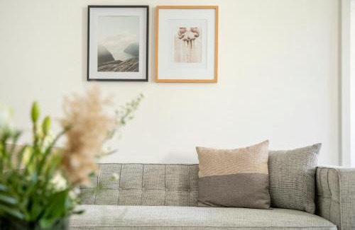 Bayreuth Apartment | Elegant Apartment in Bayreuth's Pedestrian Zone, 9.7/10 Rating