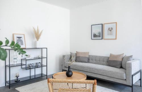 Bayreuth Apartment | Elegant Apartment in Bayreuth's Pedestrian Zone, 9.7/10 Rating