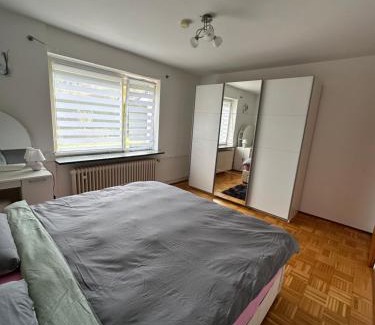 Tuttlingen Apartment | Stylish 2-Bed Apartment in Tuttlingen - Child Friendly Stay