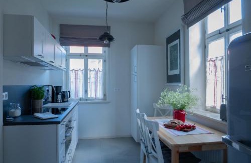 Panitzsch Apartment | Exceptional Ferienwohnungen1886: Family-Friendly Retreat