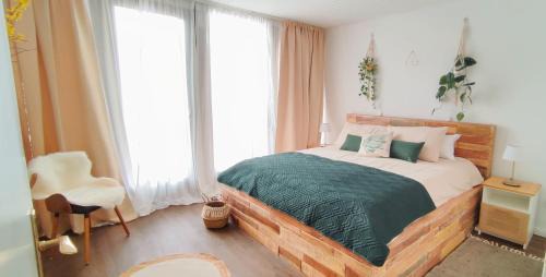 Obermarsberg Apartment | Stylish Gallery Apartment in the Land of a Thousand Mountains