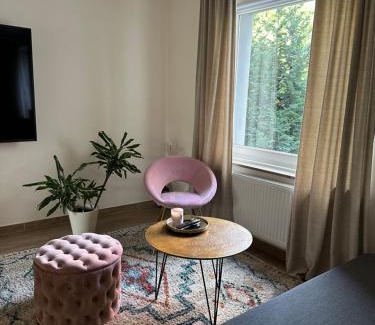 Neuehrenfeld Apartment | Stilvolle, ruhige und zentrale Wohnung in Köln Ehrenfeld