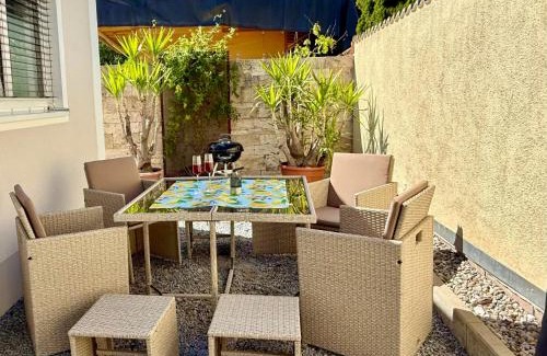 Meckenbeuren Apartment | Family-Friendly Apartment Brochenzell near Ravensburger Spieleland
