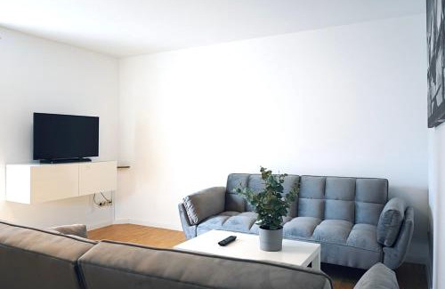 Stadtmitte Apartment | Peaceful City-Center Apartment with Family-Friendly Amenities