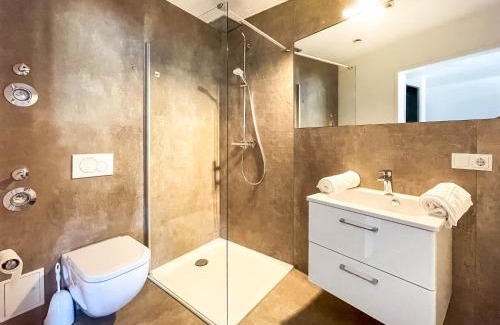 Reinheim Apartment | Stylish Apartment with Parking and Wheelchair Access