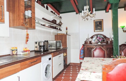 Wernigerode House | Stylish Art Deco Retreat in Wernigerode - Guest Rated 9.8
