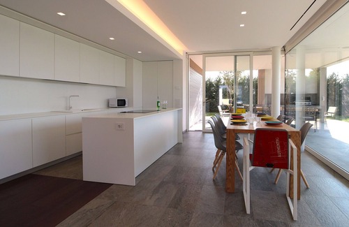 Trambacche di Veggiano Villa | Comfortable Stima Home with Pool and Ocean View in Padova