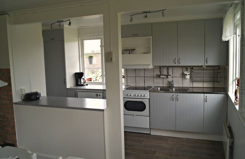 Holsbybrunn Cottage | Discover Stinas Stuga: Guest Rated 9.8, Family Friendly Retreat