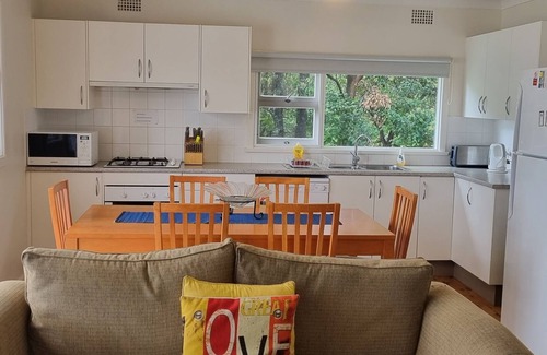 Bendalong House | Sting Ray Bay: Oceanfront Retreat with Exceptional Amenities