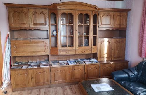 Gross Gerungs Apartment | Family-Friendly Escape at Stoagrawihof - Rated 9/10