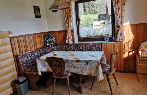 Gross Gerungs Apartment | Family-Friendly Escape at Stoagrawihof - Rated 9/10