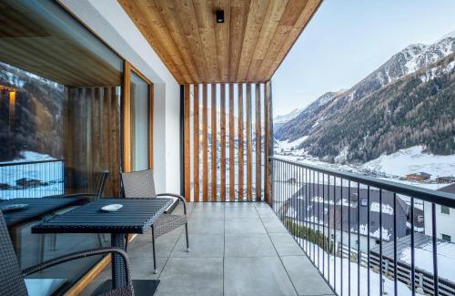 San Giacomo Apartment | Pet-Friendly Retreat at Stoana Apt 3-1 with Hot Tub