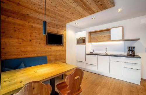 San Giacomo Apartment | Pet-Friendly Retreat at Stoana Apt 3-1 with Hot Tub