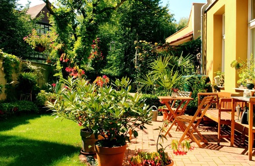Quedlinburg Apartment | Stobenstrasse Apartments | Quiet Retreat with Garden Terrace