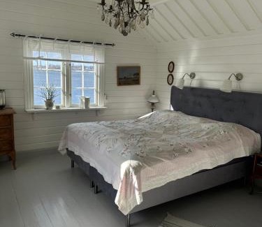 Vaxholm House | Explore Stockholms skärgård: Family & Pet-Friendly Getaway